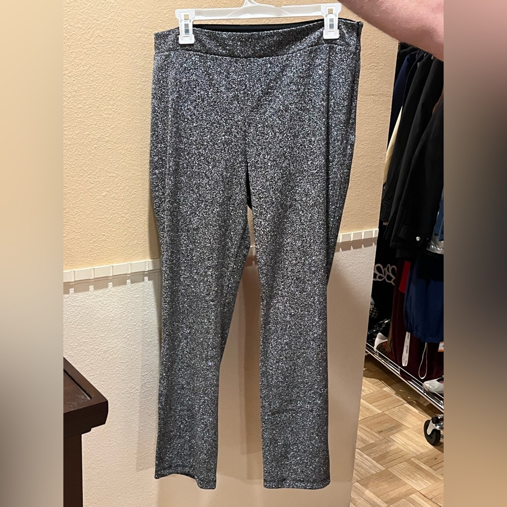 H&M silver sparkly pants. Ankle length. Side zipper. Holiday party outfit NWT. L - Picture 6 of 12